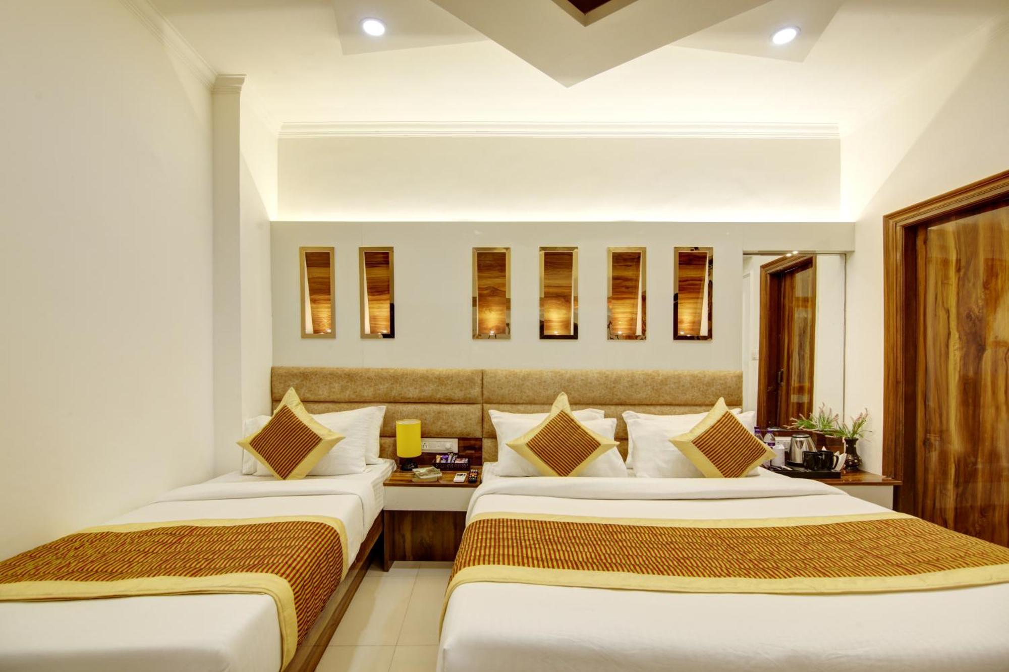 Hotel Star Villa - Front Of New Delhi Railway Station & 5 Minute From Connaught Place Экстерьер фото